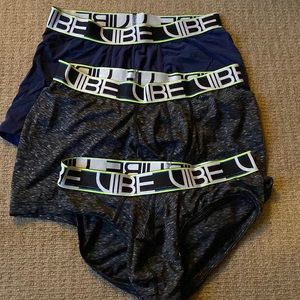 3- Pack! Gently Worn Andrew Christian Men’s Underwear Small